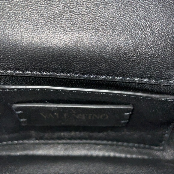 Valentino Mini Roman Stud Black - Picture 4 of 9